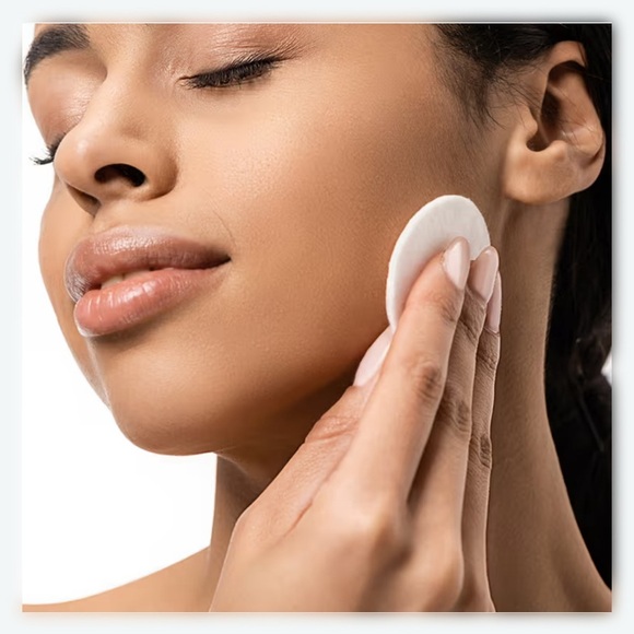 New Sealed Vitamin C 6000 Serum with Retinol + Super Charged Serum - Picture 2 of 12